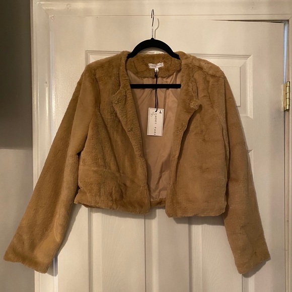 Tan fuzzy over jacket - Picture 1 of 3